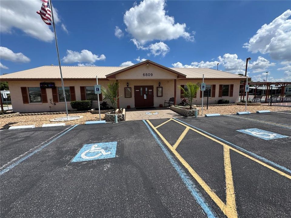 For Sale: $175,000 (2 beds, 2 baths, 1224 Square Feet)