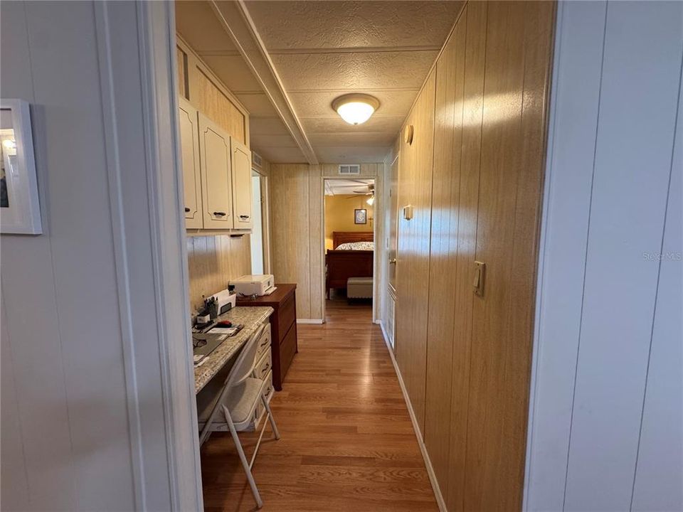 For Sale: $175,000 (2 beds, 2 baths, 1224 Square Feet)