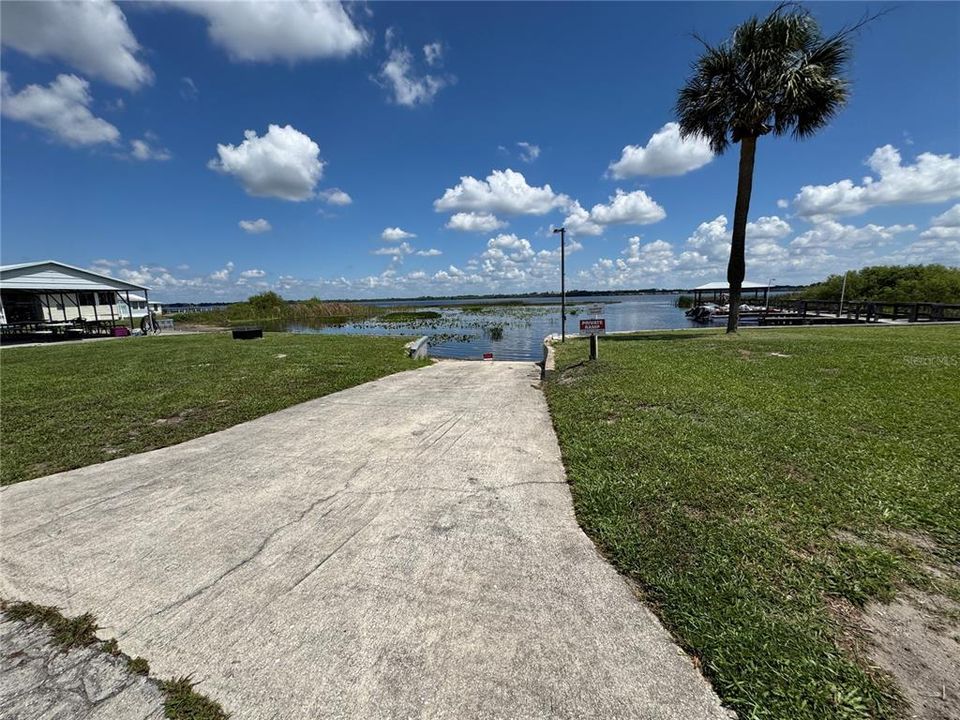 For Sale: $175,000 (2 beds, 2 baths, 1224 Square Feet)