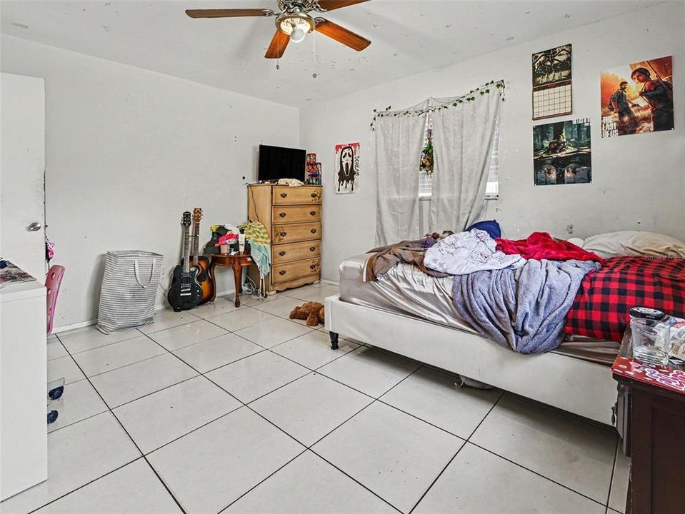 En Venta: $350,000 (3 camas, 2 baños, 1486 Pies cuadrados)