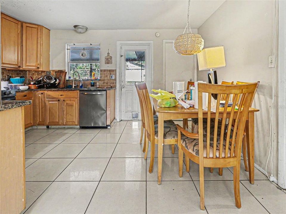 En Venta: $350,000 (3 camas, 2 baños, 1486 Pies cuadrados)