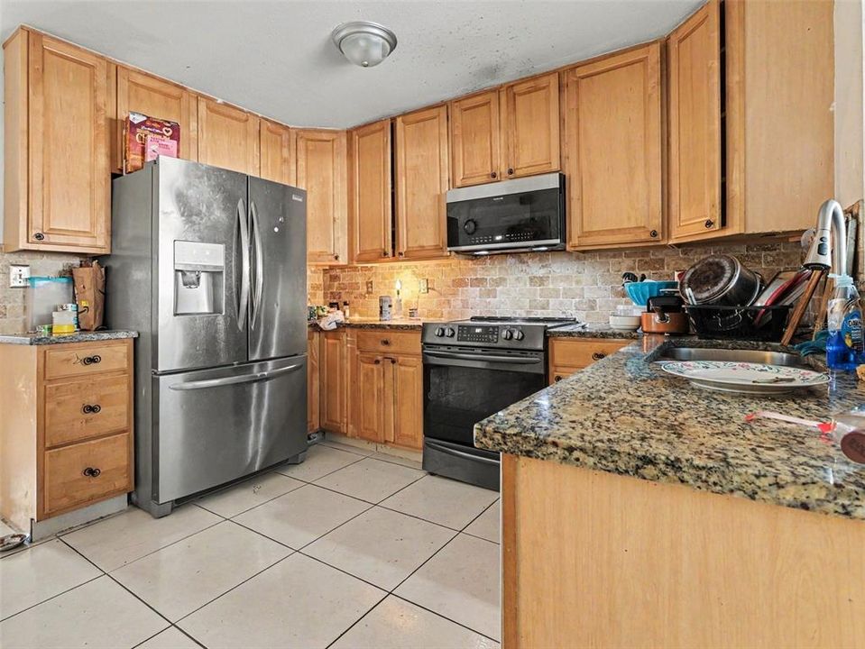 En Venta: $350,000 (3 camas, 2 baños, 1486 Pies cuadrados)