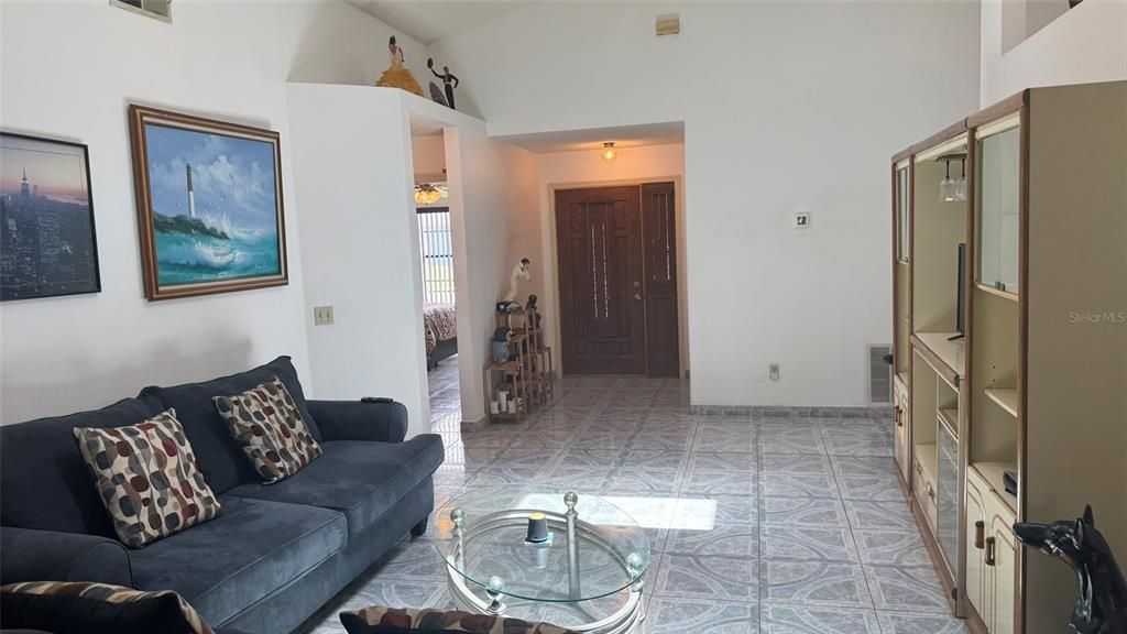 For Sale: $360,000 (3 beds, 2 baths, 1450 Square Feet)