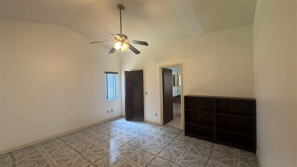 For Sale: $360,000 (3 beds, 2 baths, 1450 Square Feet)