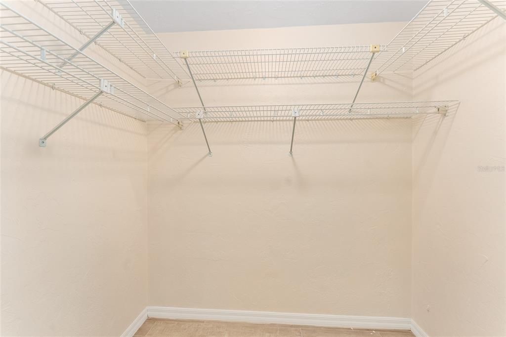 Active With Contract: $335,000 (3 beds, 2 baths, 1511 Square Feet)
