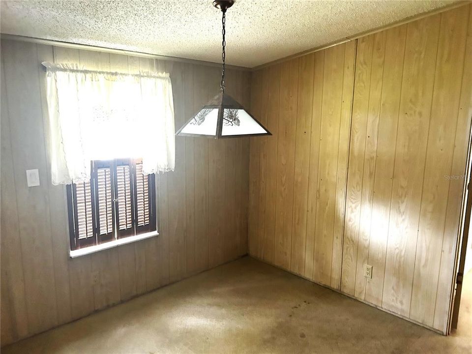 For Sale: $160,000 (2 beds, 2 baths, 960 Square Feet)