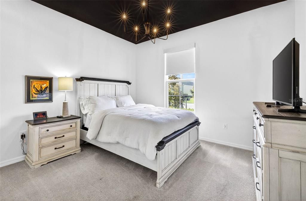 For Rent: $2,800 (2 beds, 2 baths, 2001 Square Feet)
