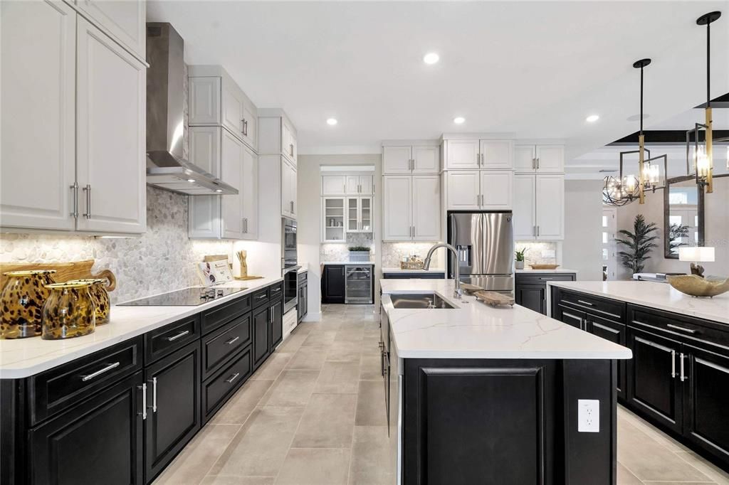En Venta: $938,243 (3 camas, 3 baños, 3174 Pies cuadrados)