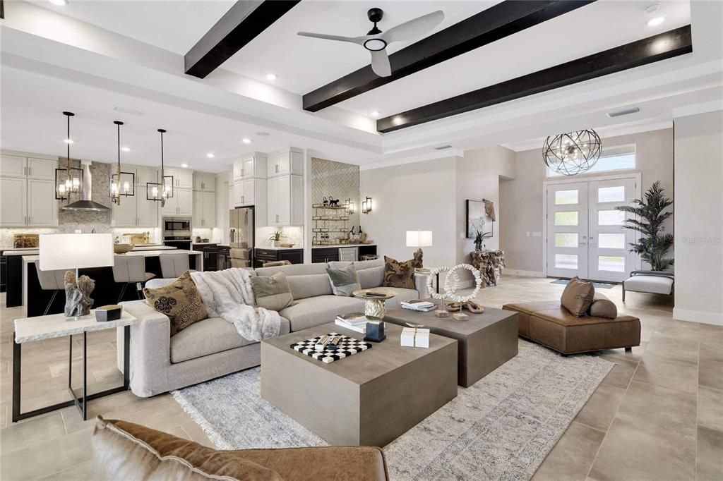 En Venta: $938,243 (3 camas, 3 baños, 3174 Pies cuadrados)