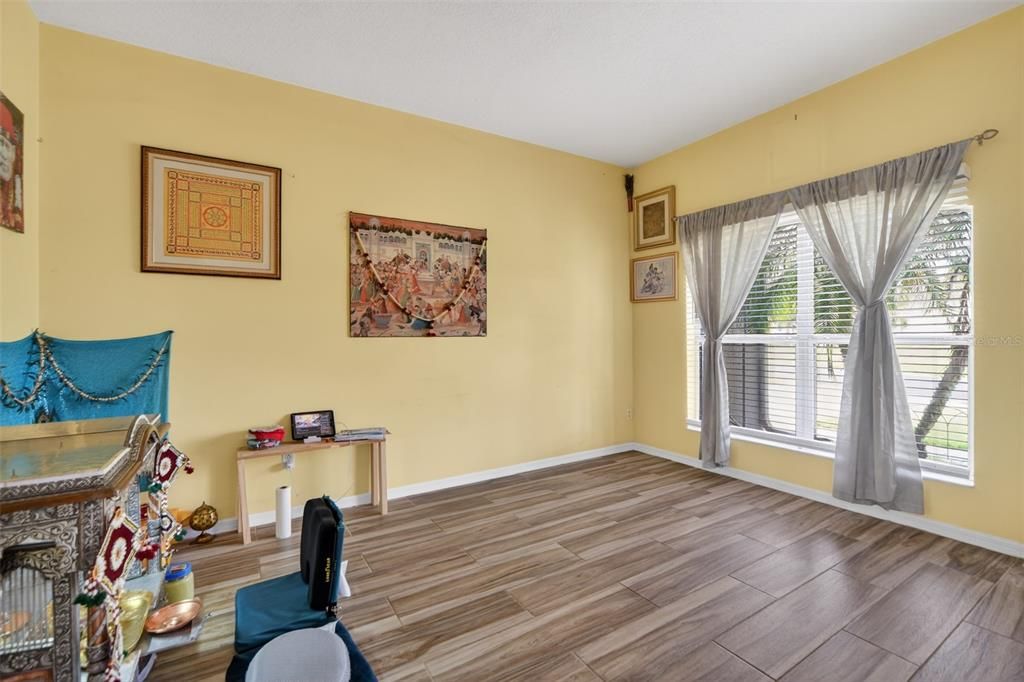 En Venta: $565,000 (5 camas, 3 baños, 3486 Pies cuadrados)