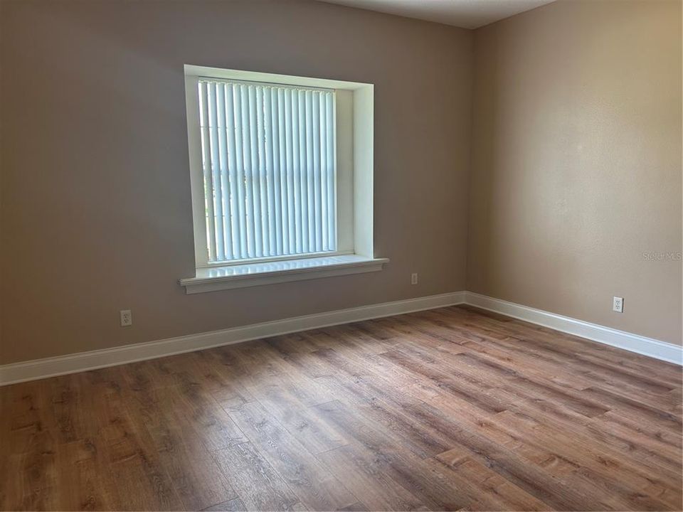 For Rent: $1,995 (3 beds, 2 baths, 1791 Square Feet)