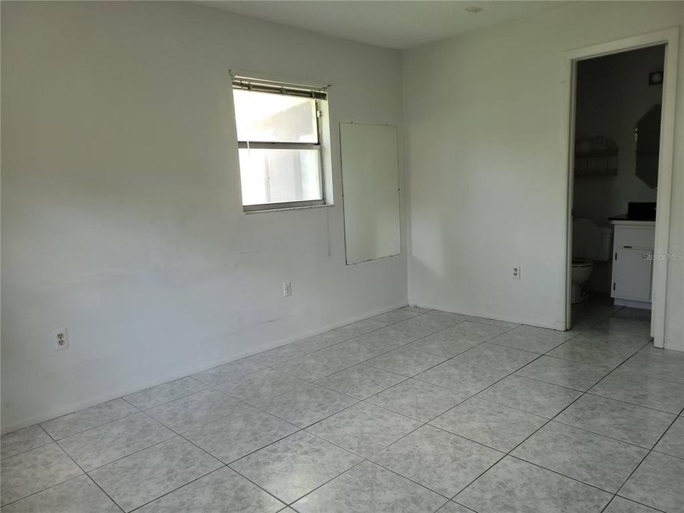 В аренду: $1,550 (2 спален, 2 ванн, 891 Квадратных фут)