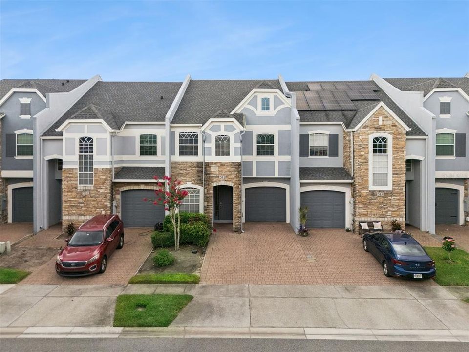 На продажу: $375,000 (4 спален, 2 ванн, 2275 Квадратных фут)