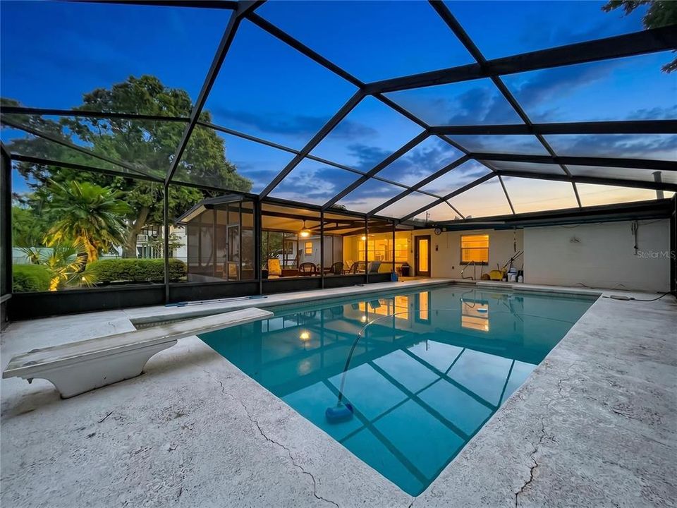 На продажу: $475,000 (2 спален, 2 ванн, 1611 Квадратных фут)