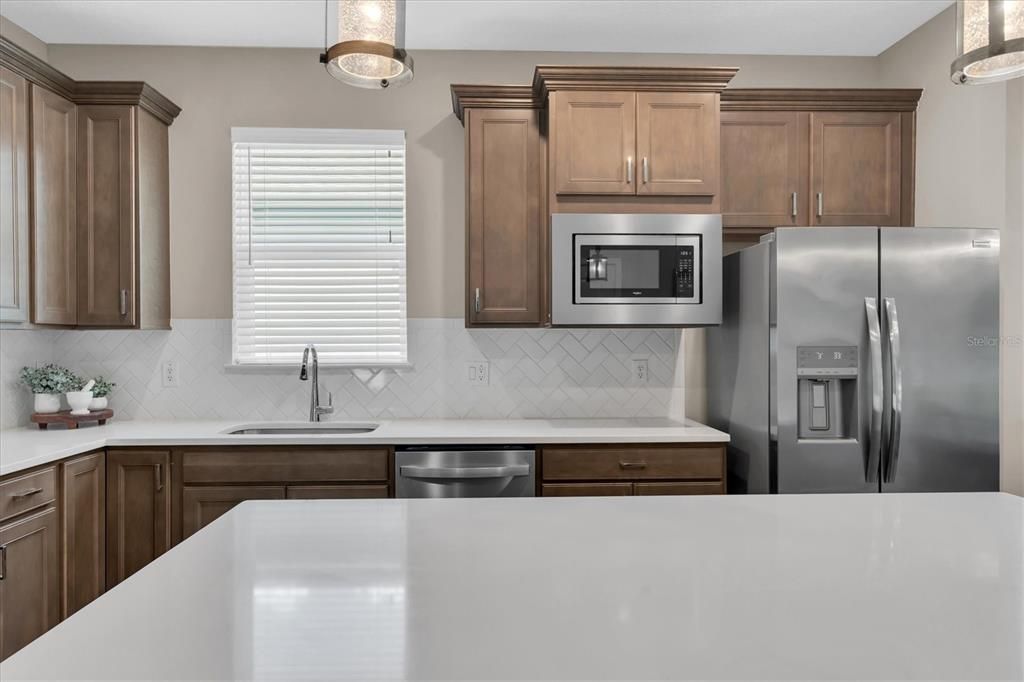 For Sale: $360,000 (2 beds, 2 baths, 1400 Square Feet)
