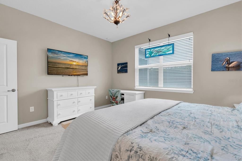 For Sale: $360,000 (2 beds, 2 baths, 1400 Square Feet)