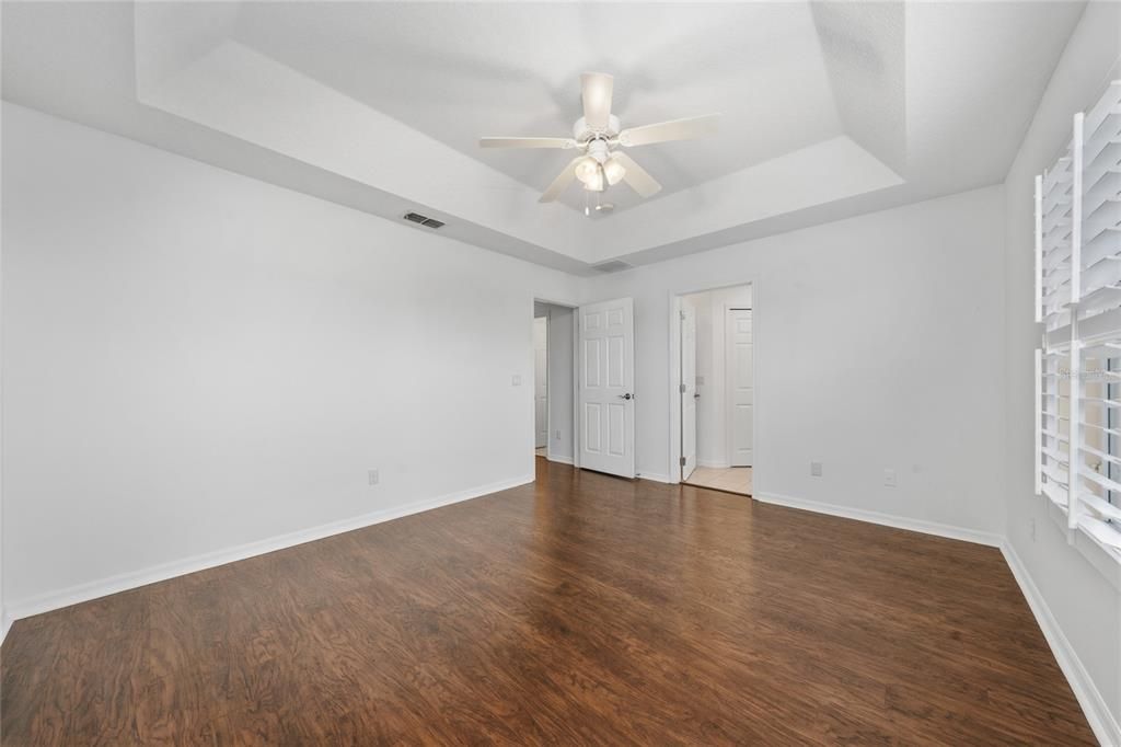 En Venta: $283,500 (3 camas, 2 baños, 1550 Pies cuadrados)
