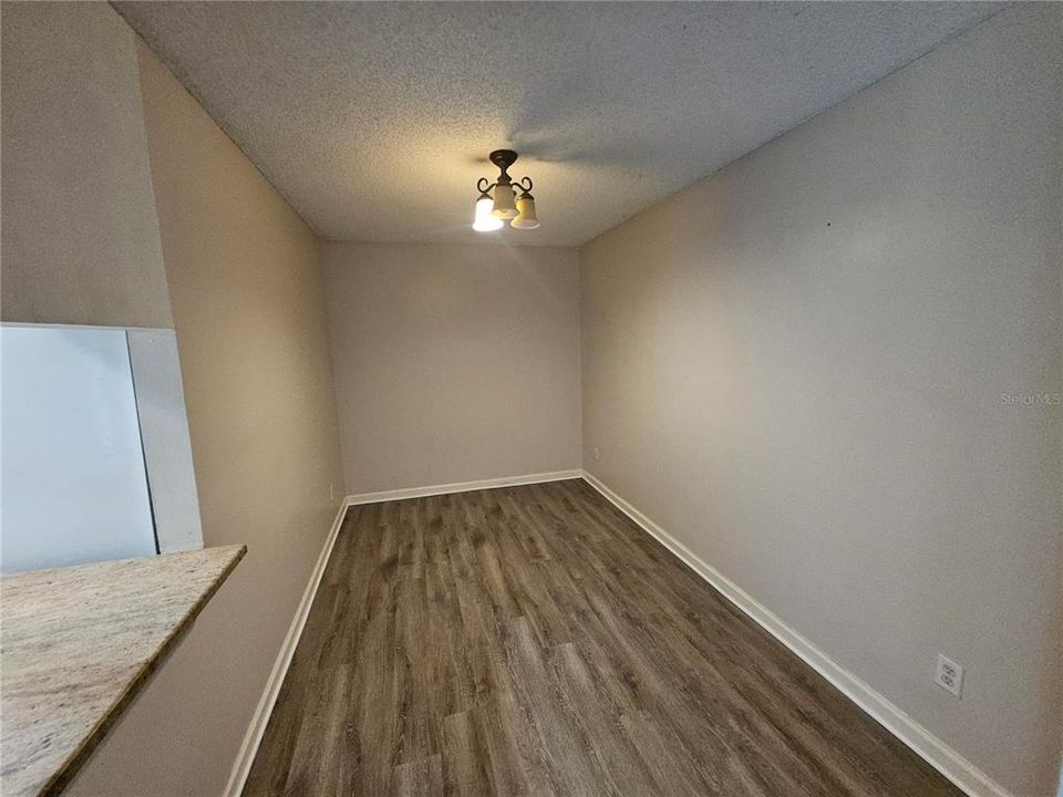 В аренду: $1,600 (2 спален, 2 ванн, 1006 Квадратных фут)