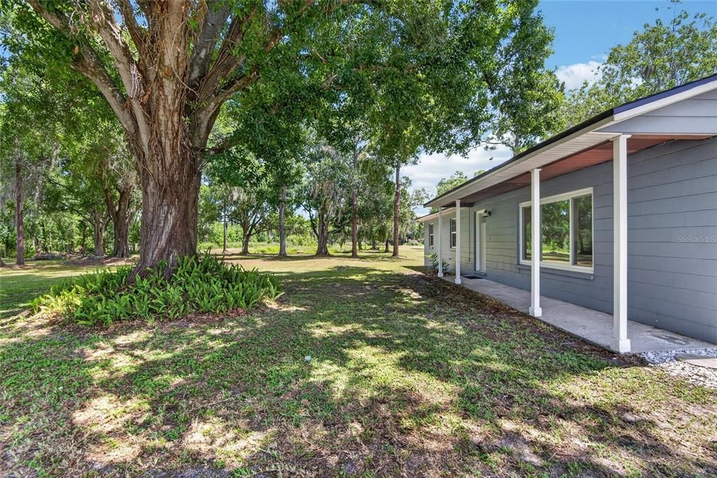 For Sale: $480,000 (3 beds, 2 baths, 1450 Square Feet)