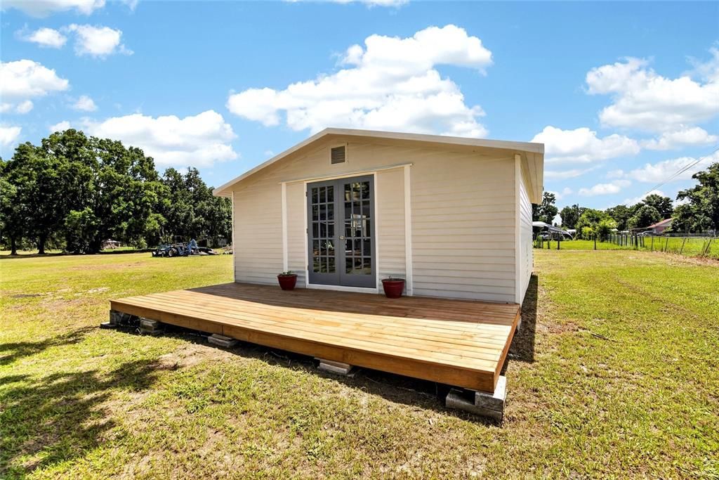 For Sale: $480,000 (3 beds, 2 baths, 1450 Square Feet)