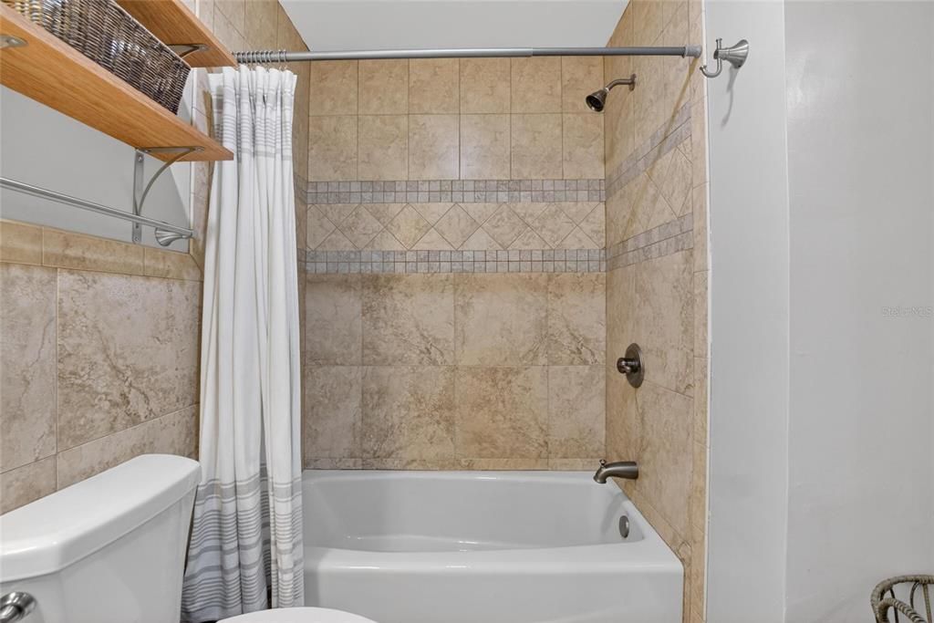 For Sale: $480,000 (3 beds, 2 baths, 1450 Square Feet)