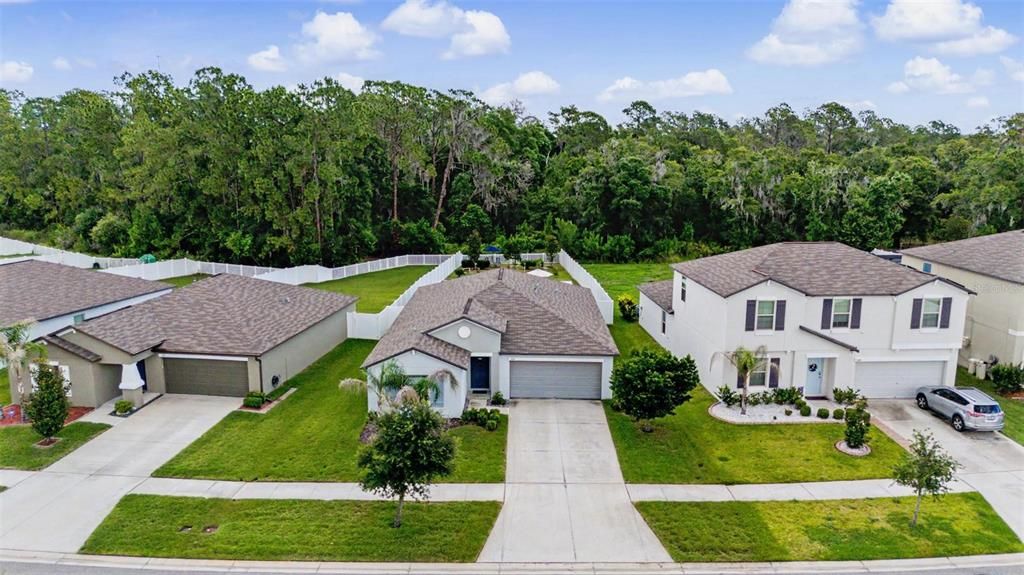 For Sale: $378,000 (4 beds, 2 baths, 1936 Square Feet)