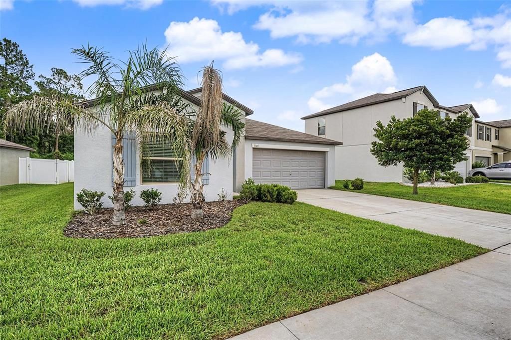 For Sale: $378,000 (4 beds, 2 baths, 1936 Square Feet)