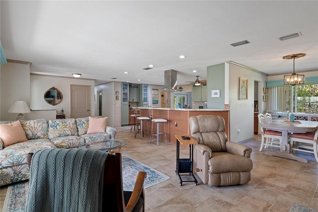 For Sale: $785,000 (3 beds, 2 baths, 2064 Square Feet)