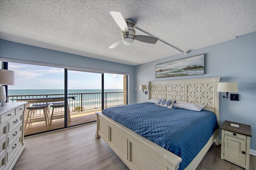 For Sale: $925,000 (2 beds, 2 baths, 1225 Square Feet)