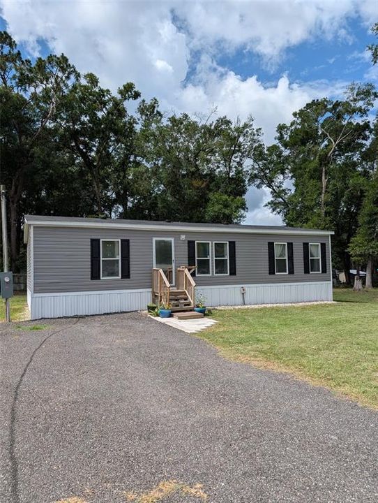 For Sale: $220,000 (3 beds, 2 baths, 1248 Square Feet)