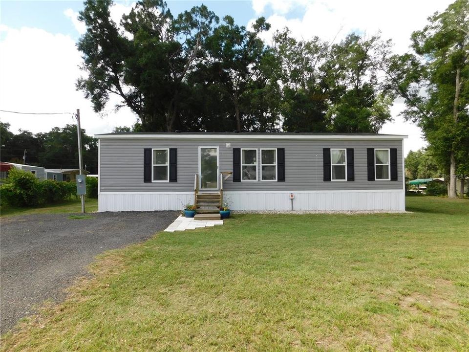 For Sale: $220,000 (3 beds, 2 baths, 1248 Square Feet)