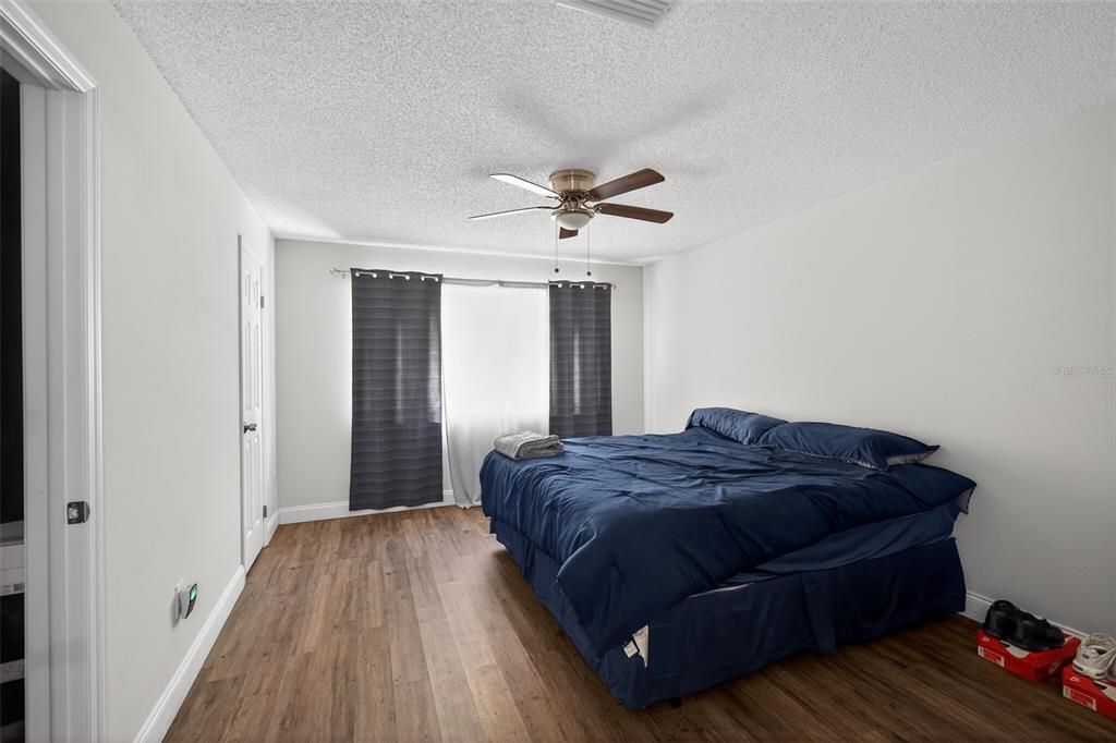 For Sale: $375,000 (3 beds, 2 baths, 1625 Square Feet)