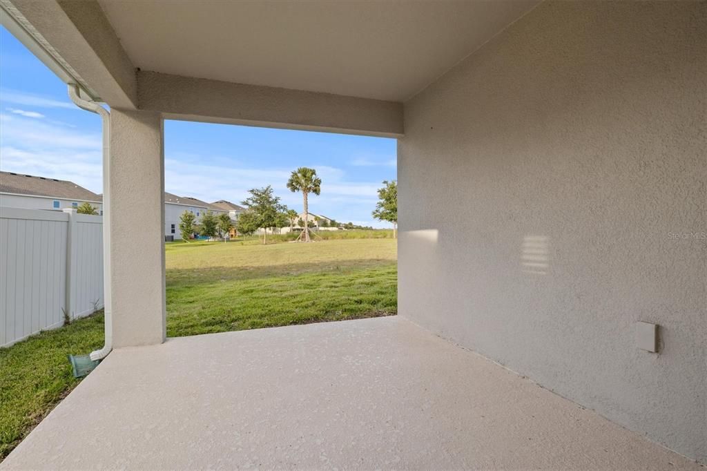 For Sale: $414,900 (4 beds, 2 baths, 1580 Square Feet)