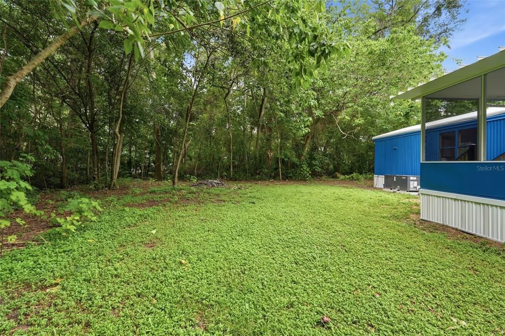For Sale: $139,900 (2 beds, 1 baths, 784 Square Feet)