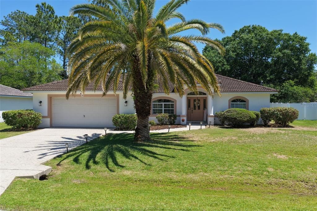 For Sale: $299,900 (3 beds, 2 baths, 1802 Square Feet)