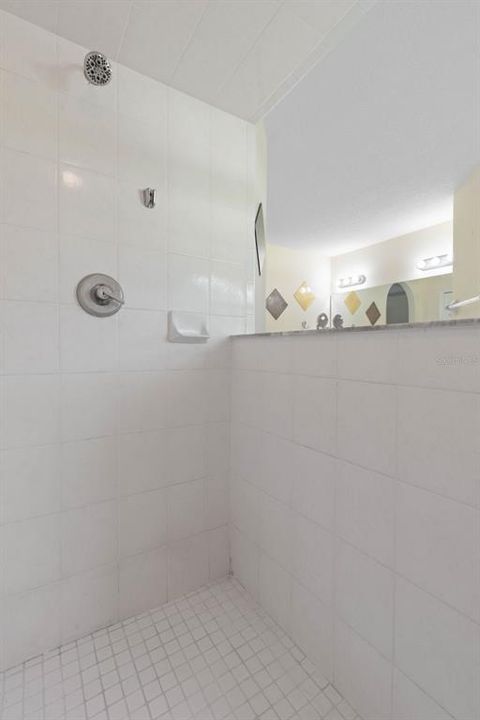 For Sale: $299,900 (3 beds, 2 baths, 1802 Square Feet)