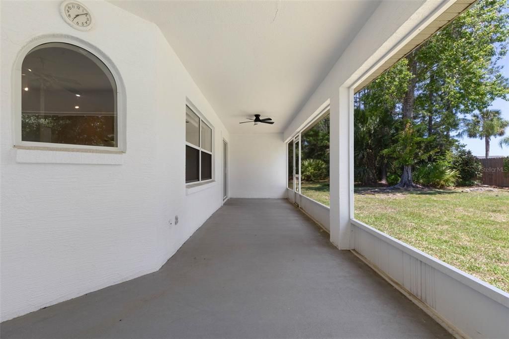 For Sale: $299,900 (3 beds, 2 baths, 1802 Square Feet)