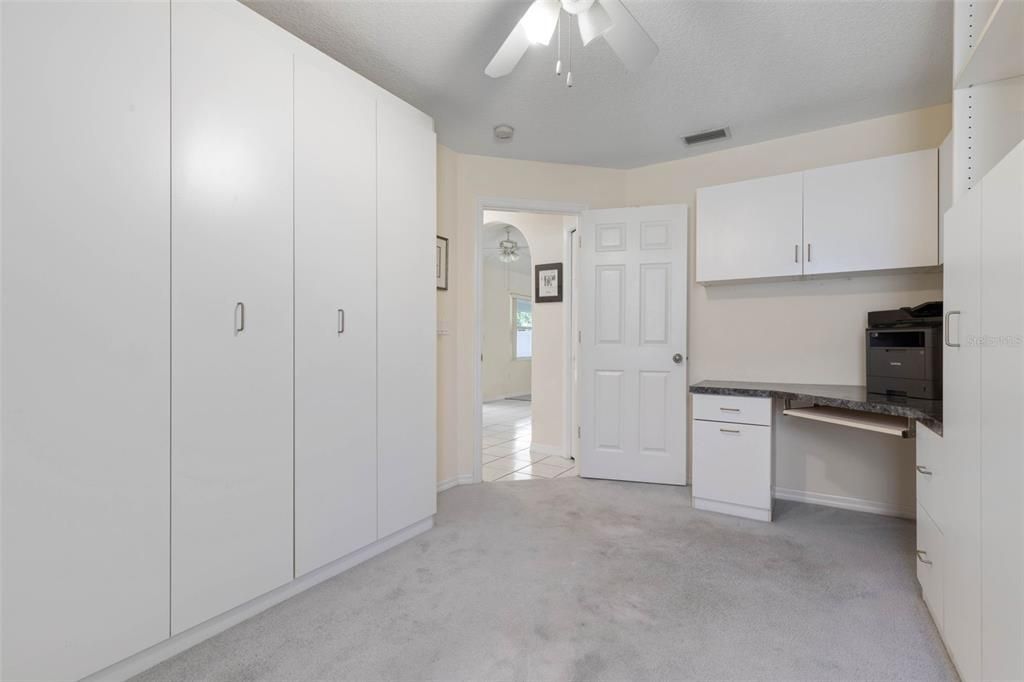 For Sale: $299,900 (3 beds, 2 baths, 1802 Square Feet)