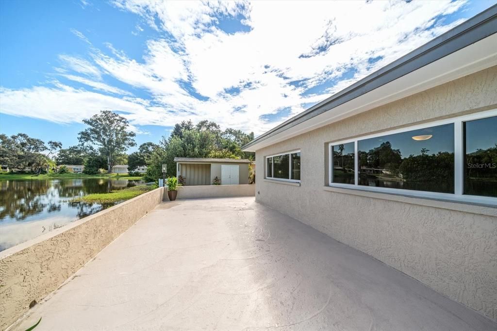 For Sale: $550,000 (3 beds, 2 baths, 1701 Square Feet)