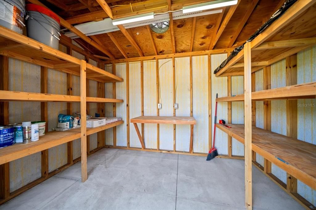 For Sale: $550,000 (3 beds, 2 baths, 1701 Square Feet)