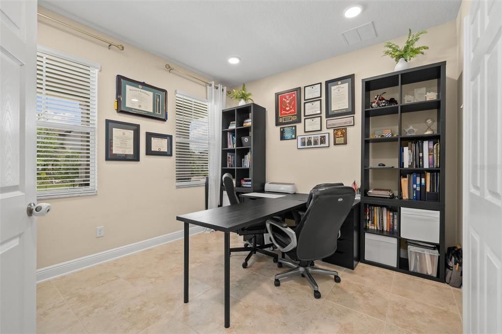 For Sale: $514,990 (4 beds, 3 baths, 2922 Square Feet)