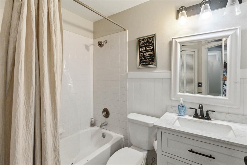 Activo con contrato: $350,000 (3 camas, 2 baños, 1520 Pies cuadrados)