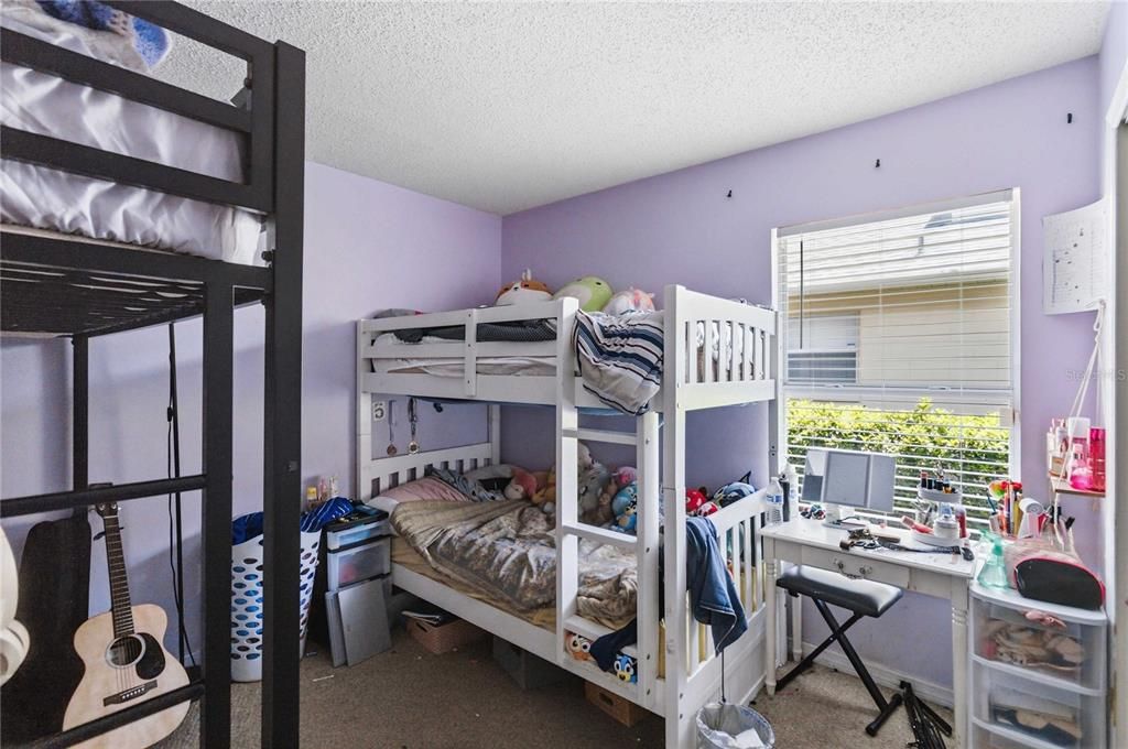 Activo con contrato: $350,000 (3 camas, 2 baños, 1520 Pies cuadrados)