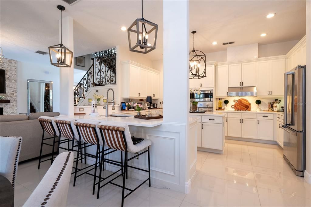 For Sale: $1,550,000 (6 beds, 4 baths, 4525 Square Feet)