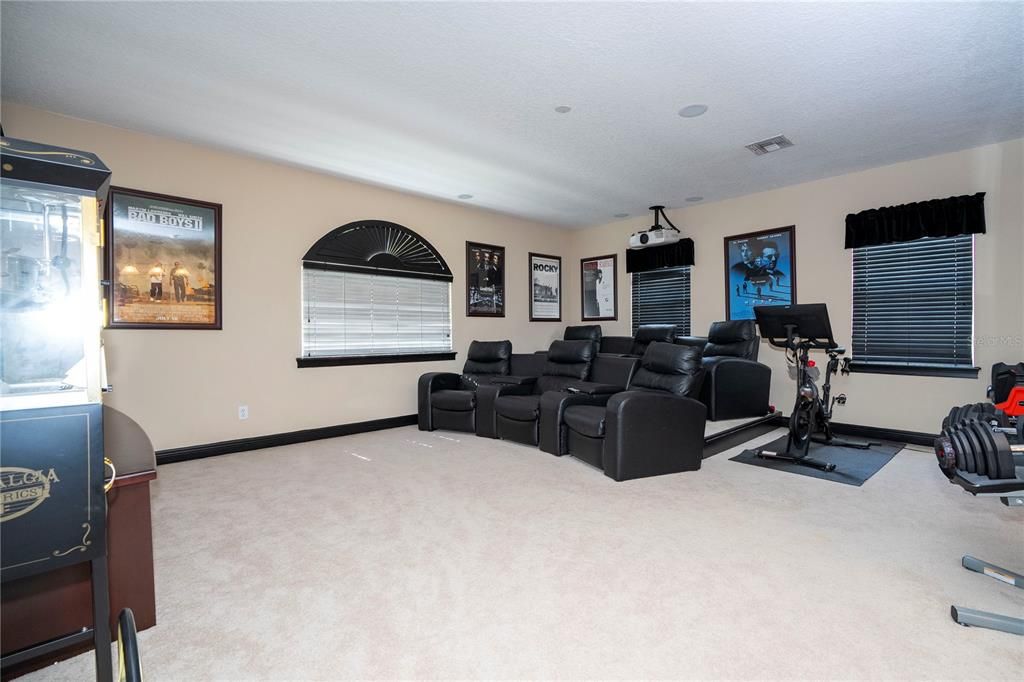 For Sale: $1,550,000 (6 beds, 4 baths, 4525 Square Feet)