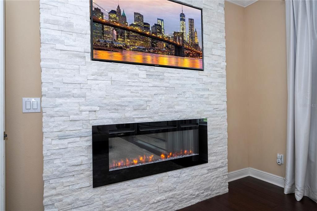 For Sale: $1,550,000 (6 beds, 4 baths, 4525 Square Feet)