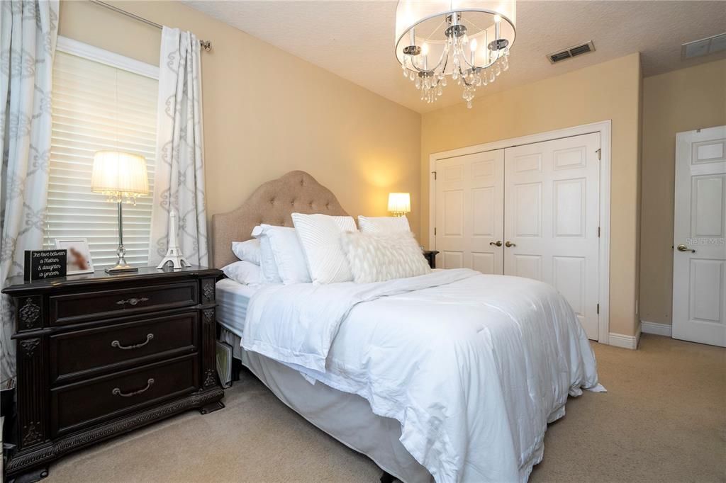 For Sale: $1,550,000 (6 beds, 4 baths, 4525 Square Feet)