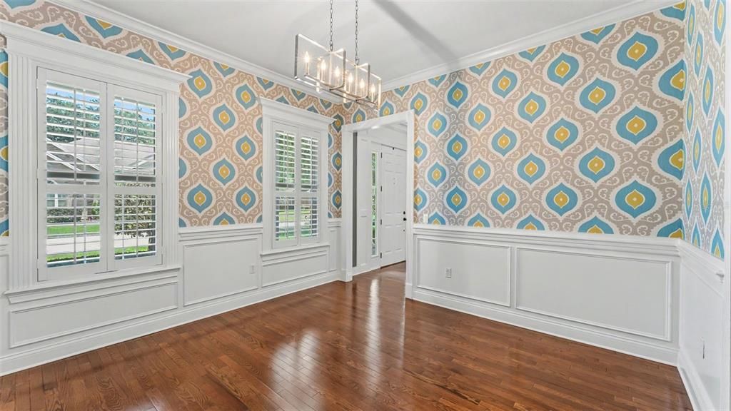 For Sale: $1,199,000 (5 beds, 4 baths, 4579 Square Feet)