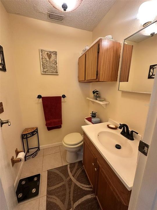 For Sale: $374,900 (3 beds, 1 baths, 1330 Square Feet)