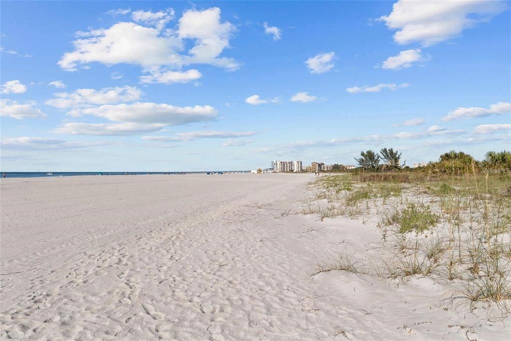 For Rent: $7,000 (3 beds, 2 baths, 2004 Square Feet)
